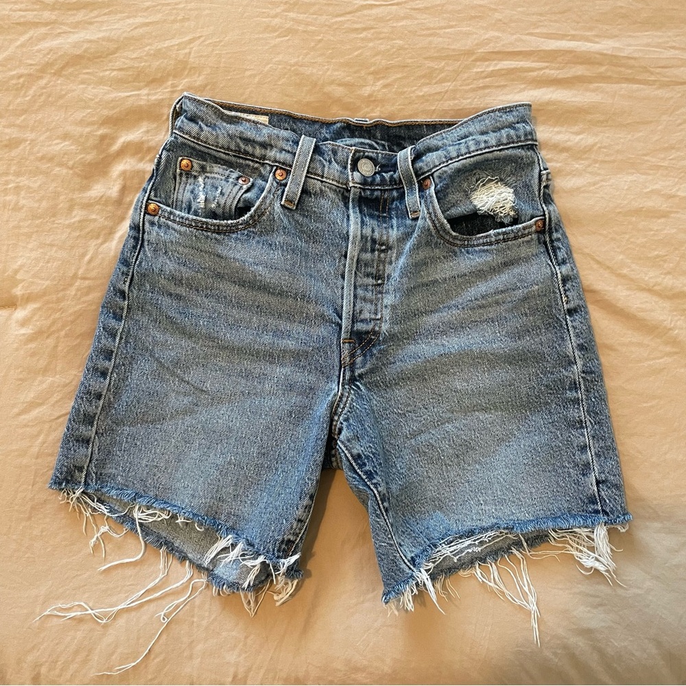 Levi’s 501 MID THIGH WOMEN'S SHORTS